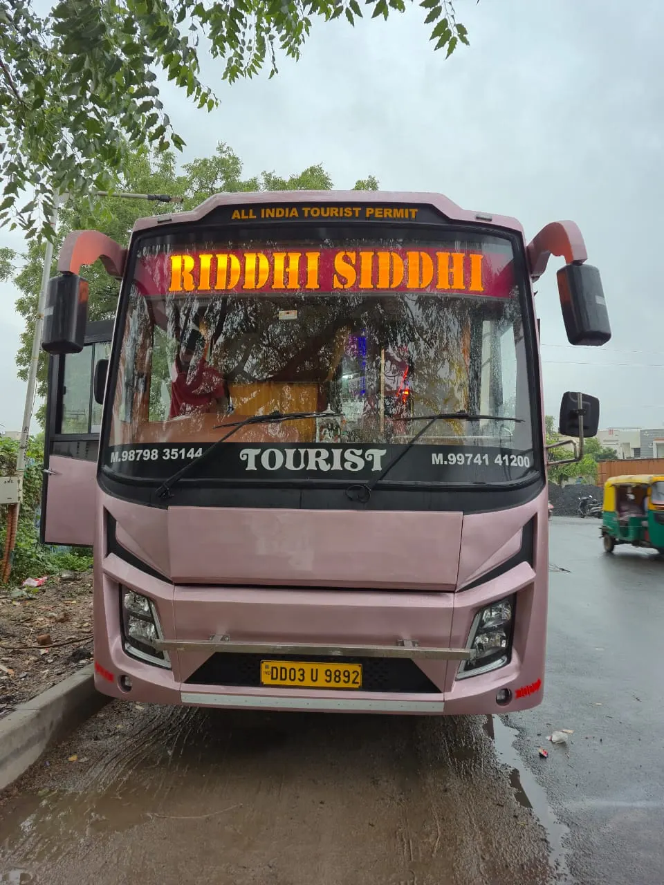 Riddhi Siddhi Tours & Travels · Mini Bus 28–35 seater · 25 seats · AC